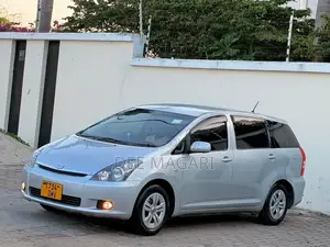 Toyota Wish 2005 Silver