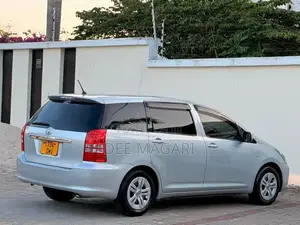 Toyota Wish 2005 Silver