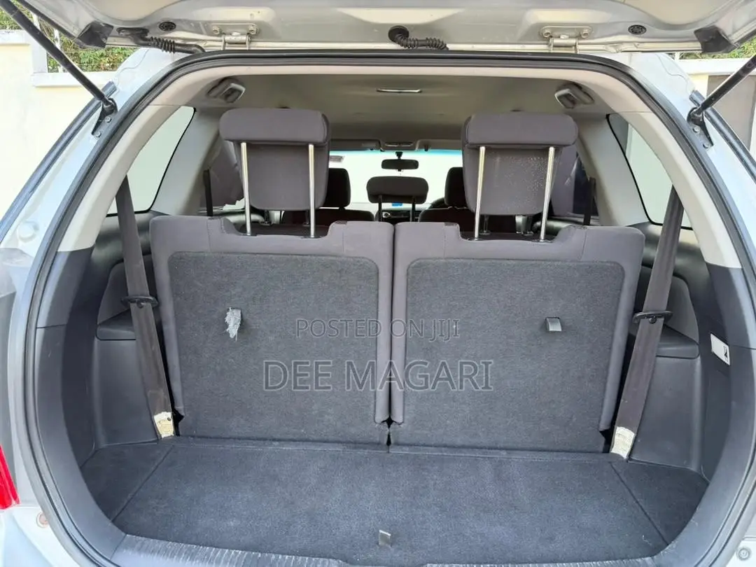 Toyota Wish 2005 Silver