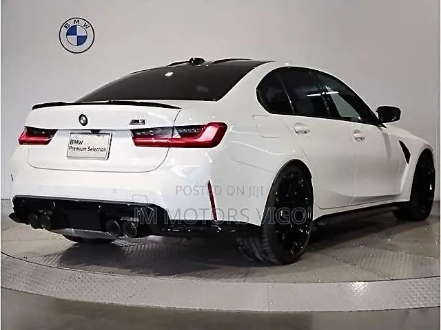 BMW M3 2024 Pearl