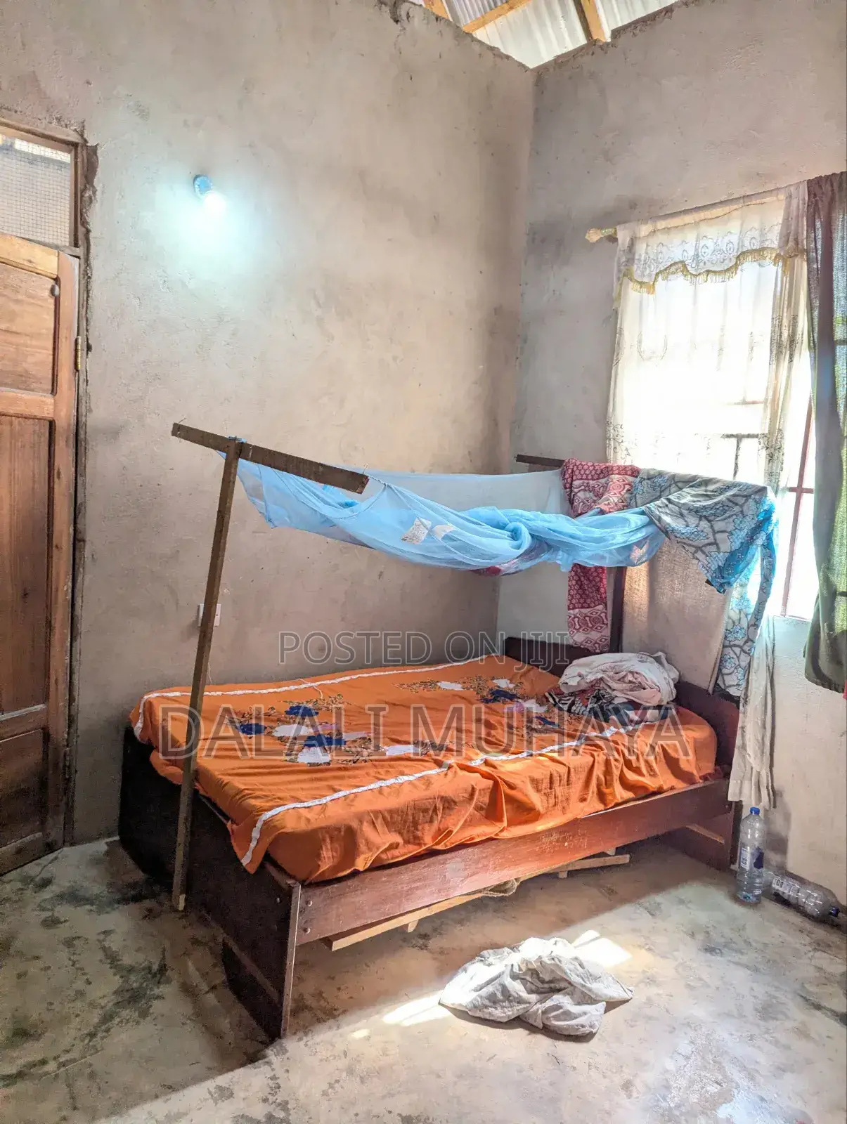 2bdrm House in Kapungu Street, Ukonga for sale