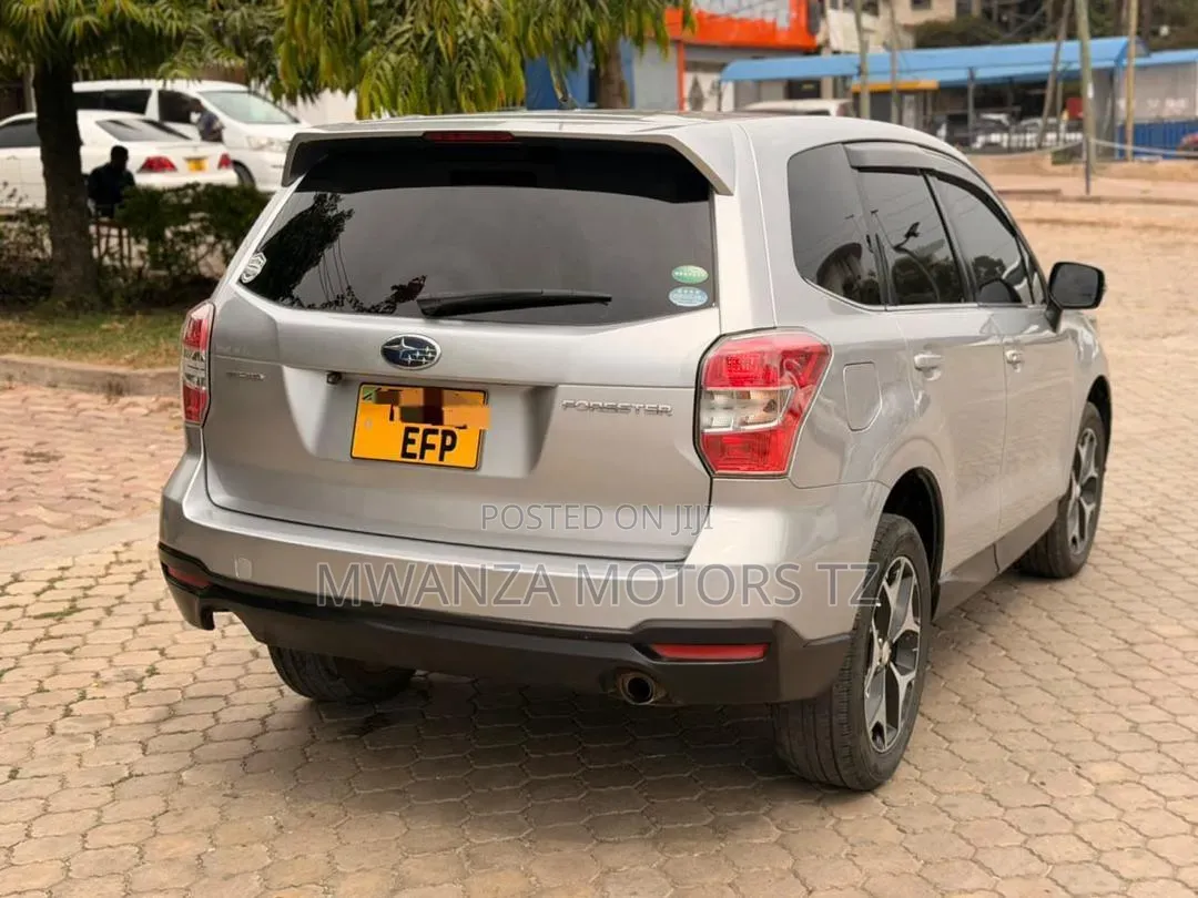 Subaru Forester 2014 Beige