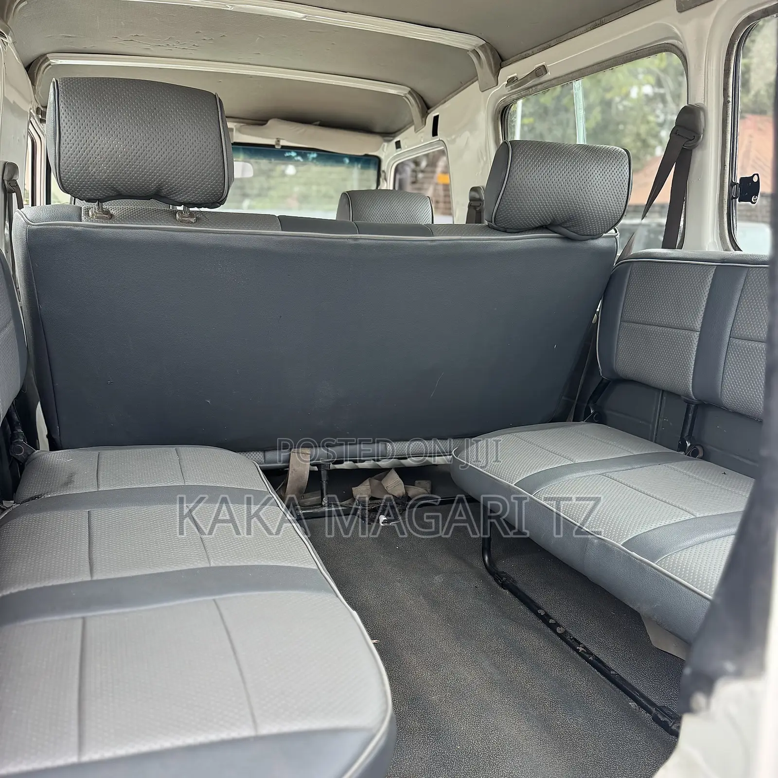Toyota Land Cruiser 2007 White