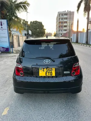 Toyota IST 2005 Black