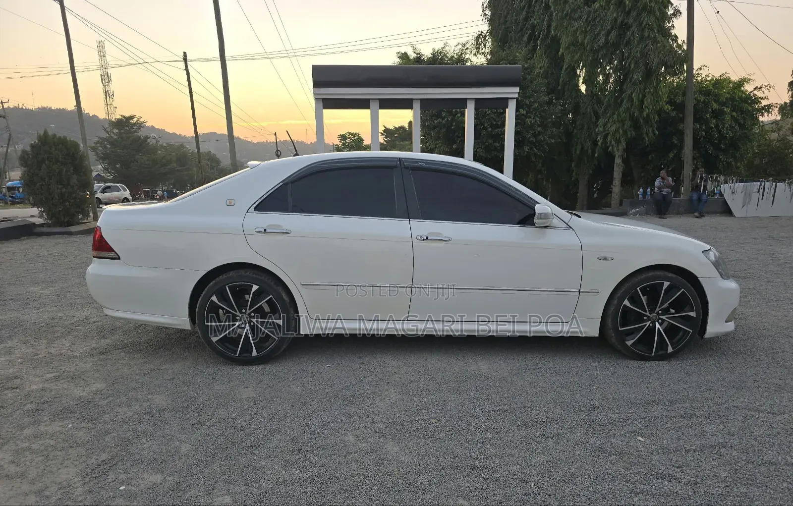 Toyota Crown Royale 2005 White