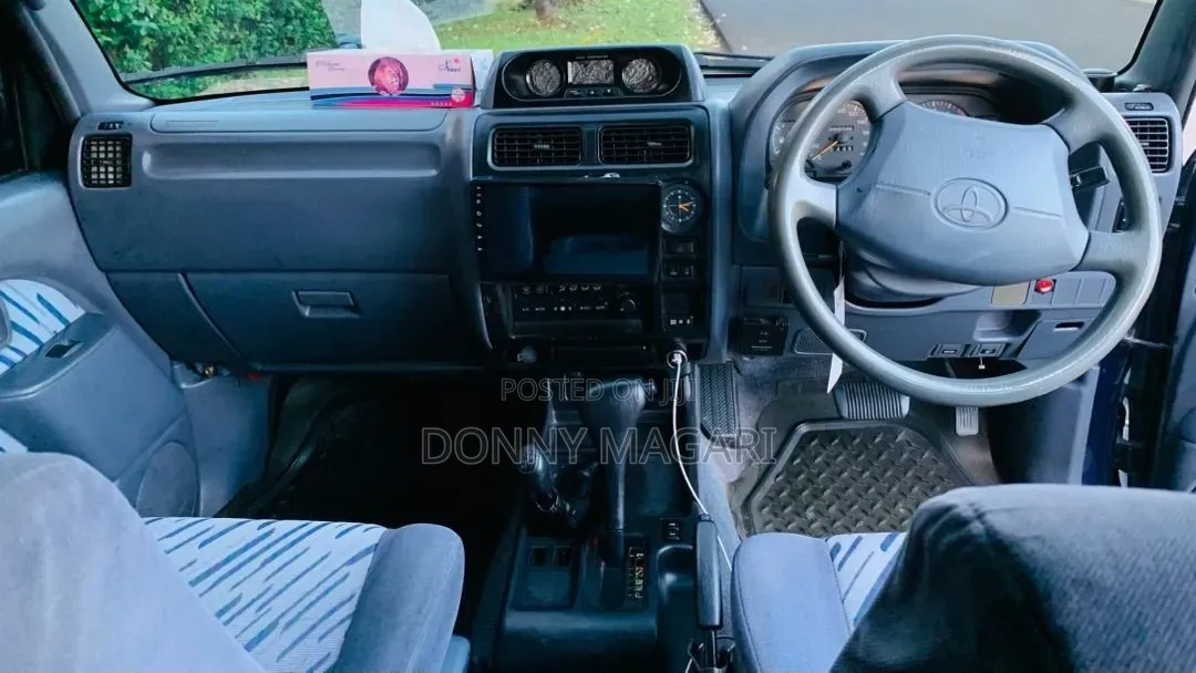 Toyota Land Cruiser Prado 2003 Blue