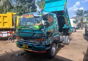 Mitsubishi Fuso Tipper