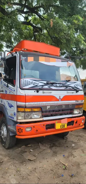 Mitsubishi Fuso Tipper