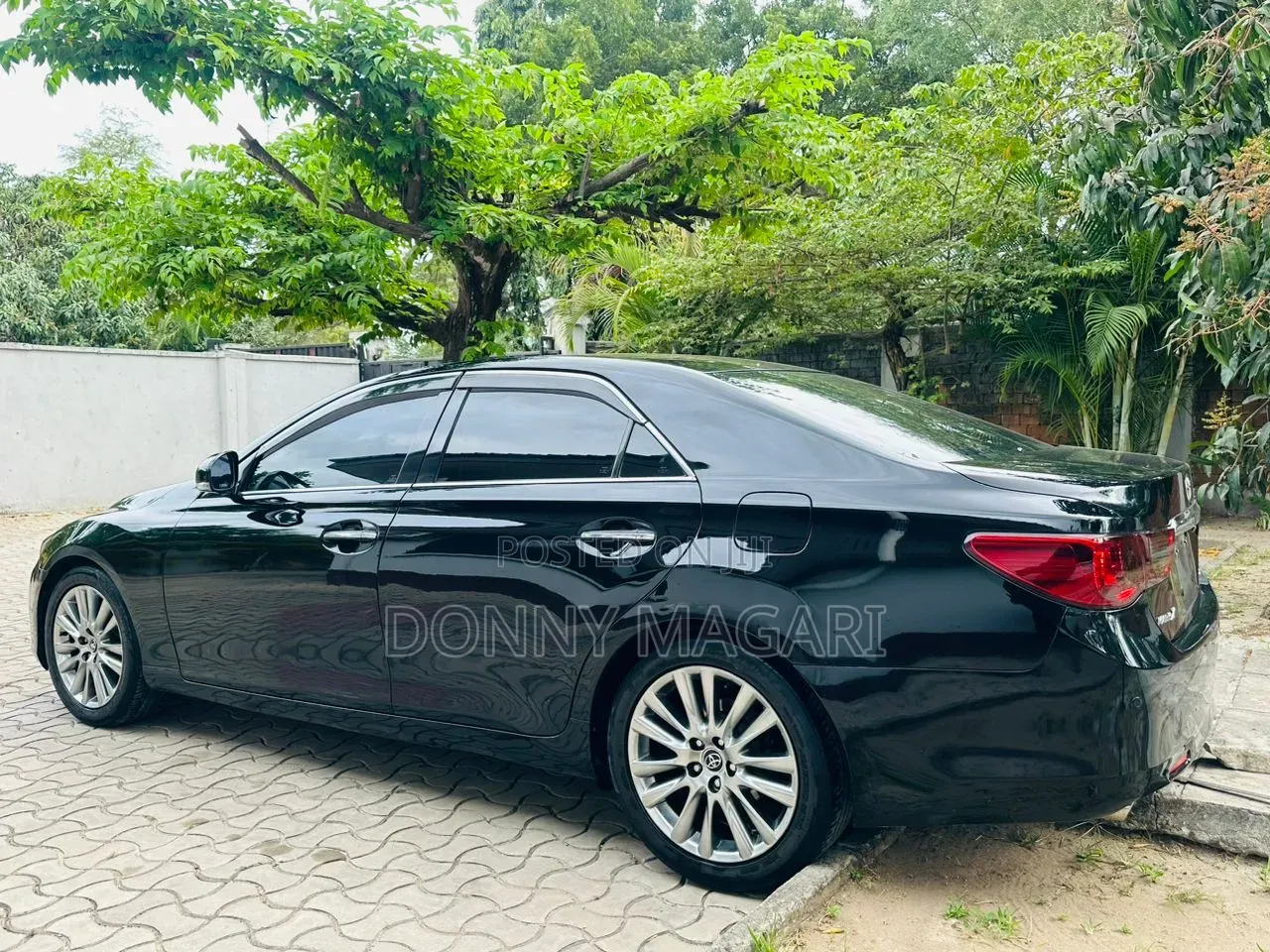 Toyota Mark X 2010 Black