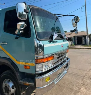 Mitsubishi Fuso Tipper