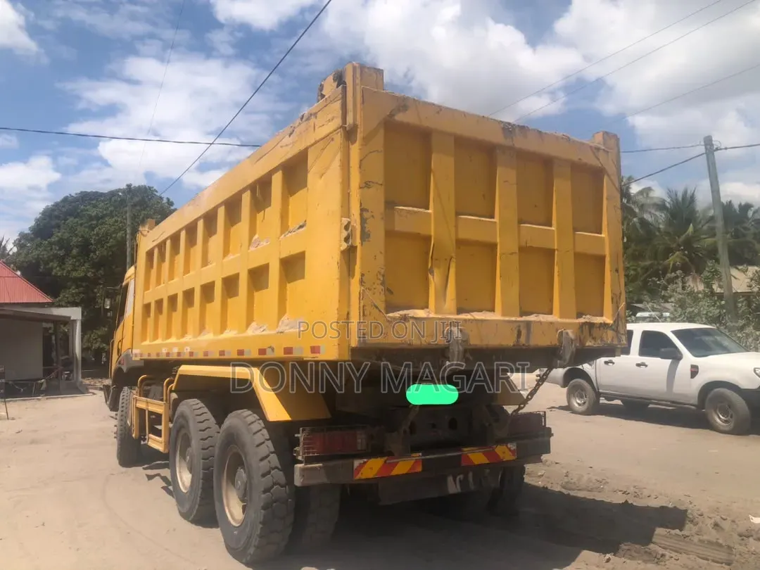 Faw Tipper