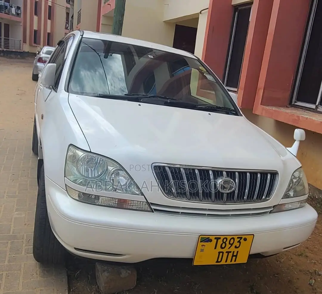 Toyota Harrier 2.4 16V 2001 White