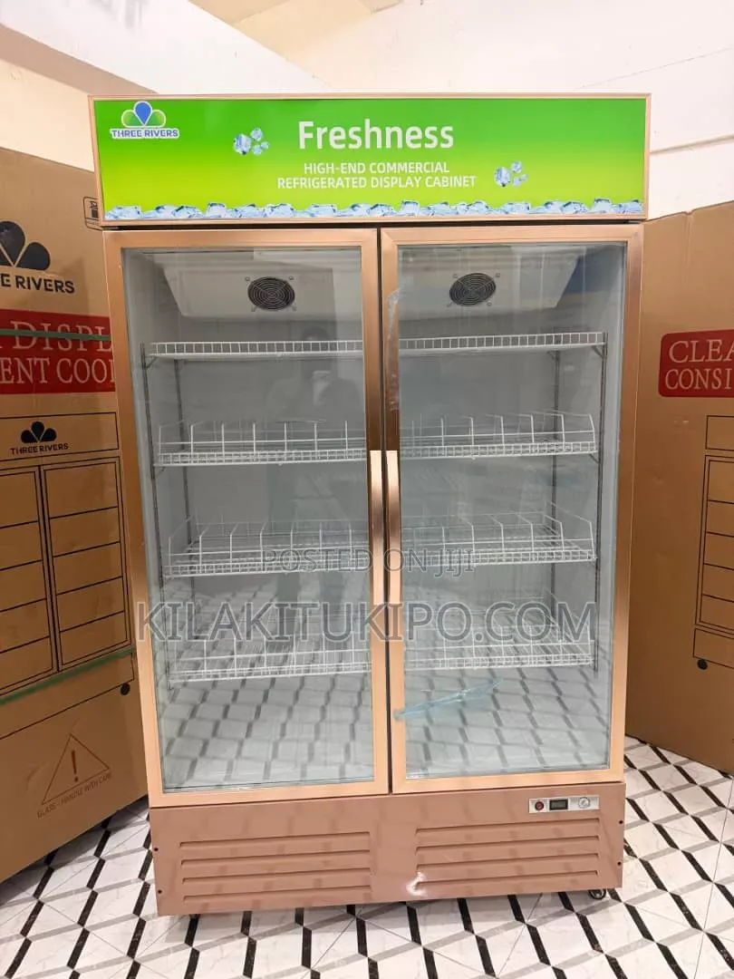High End Refrigerated Commercial Display Fridge