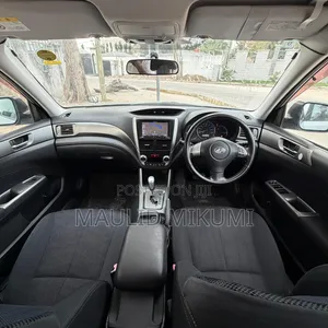 Subaru Forester 2011 Silver