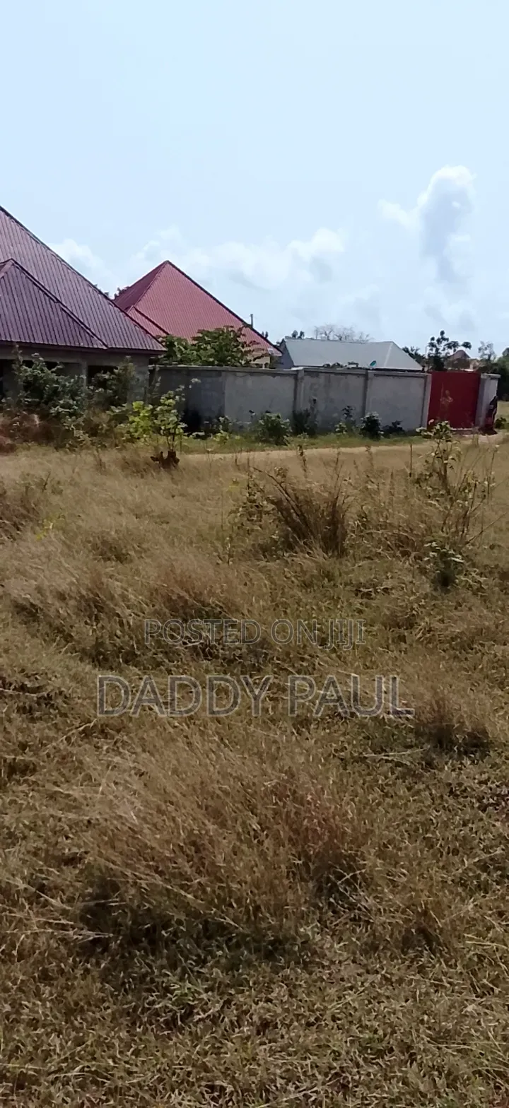 SQM 600 Plot for Sale at CHEKA Kigamboni