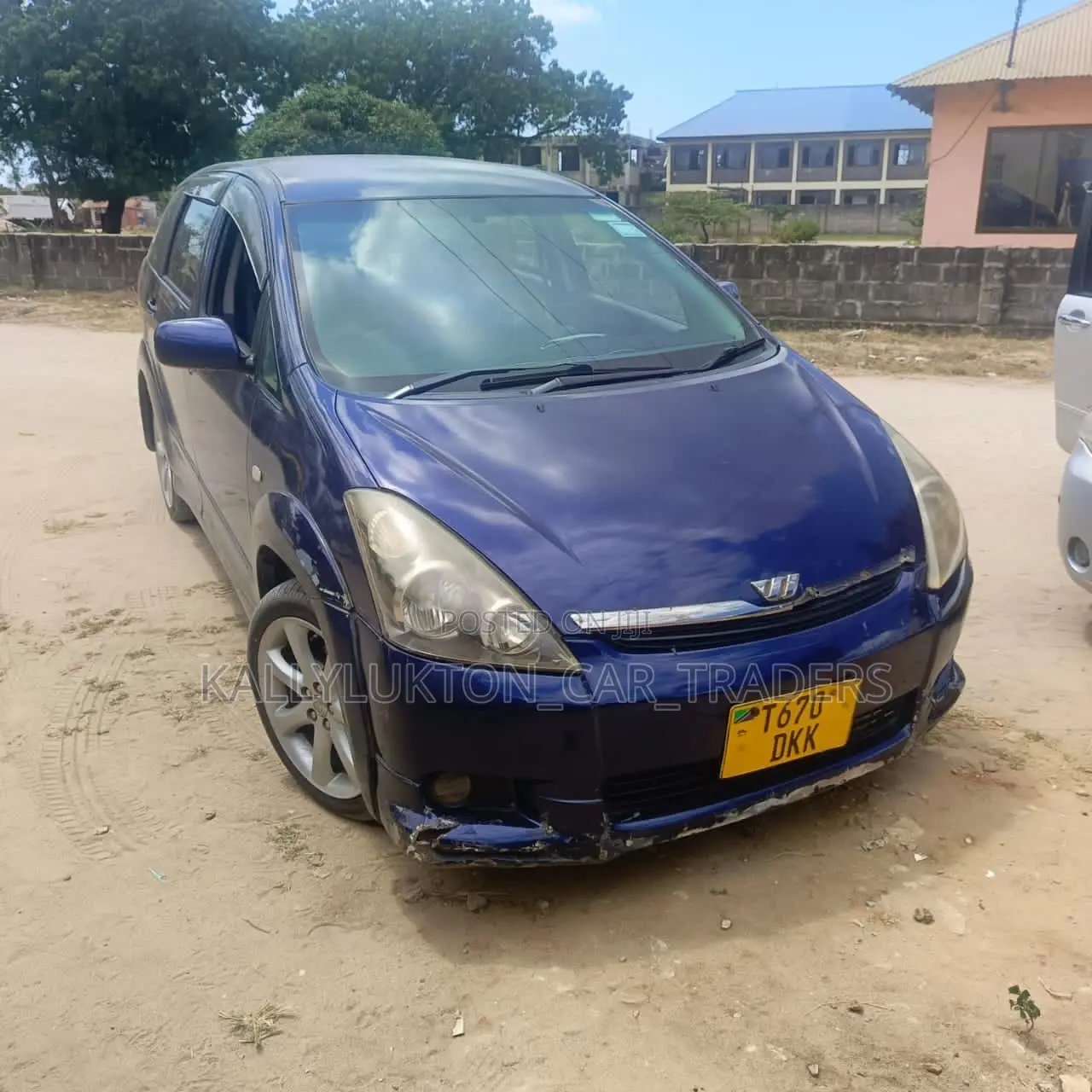 Toyota Wish 2005 Blue
