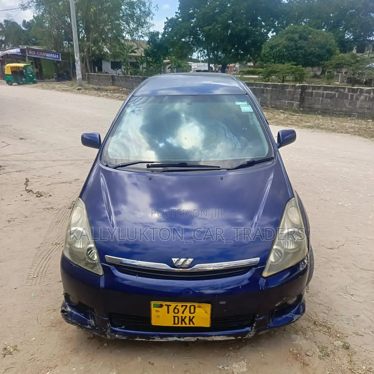 Toyota Wish 2005 Blue