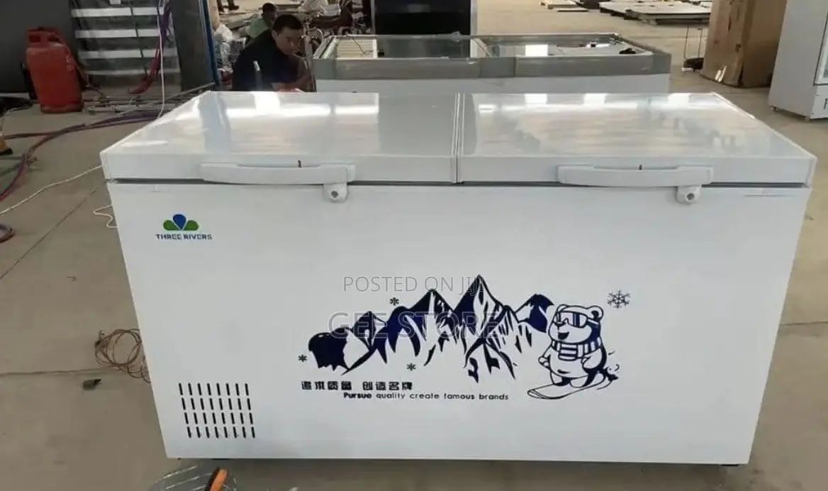 Three Rivers Chest Freezer (Model CF-420)