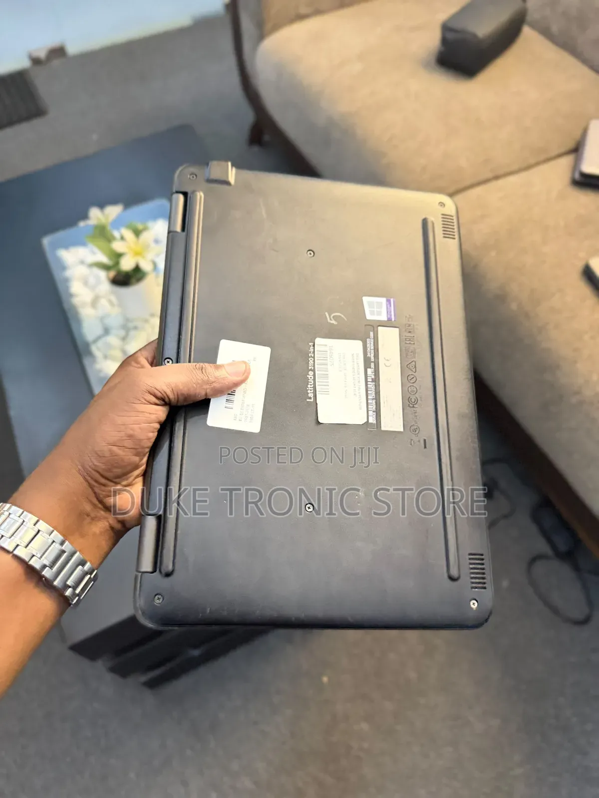 Laptop Dell Latitude 3189 4GB Intel Celeron SSD 128GB