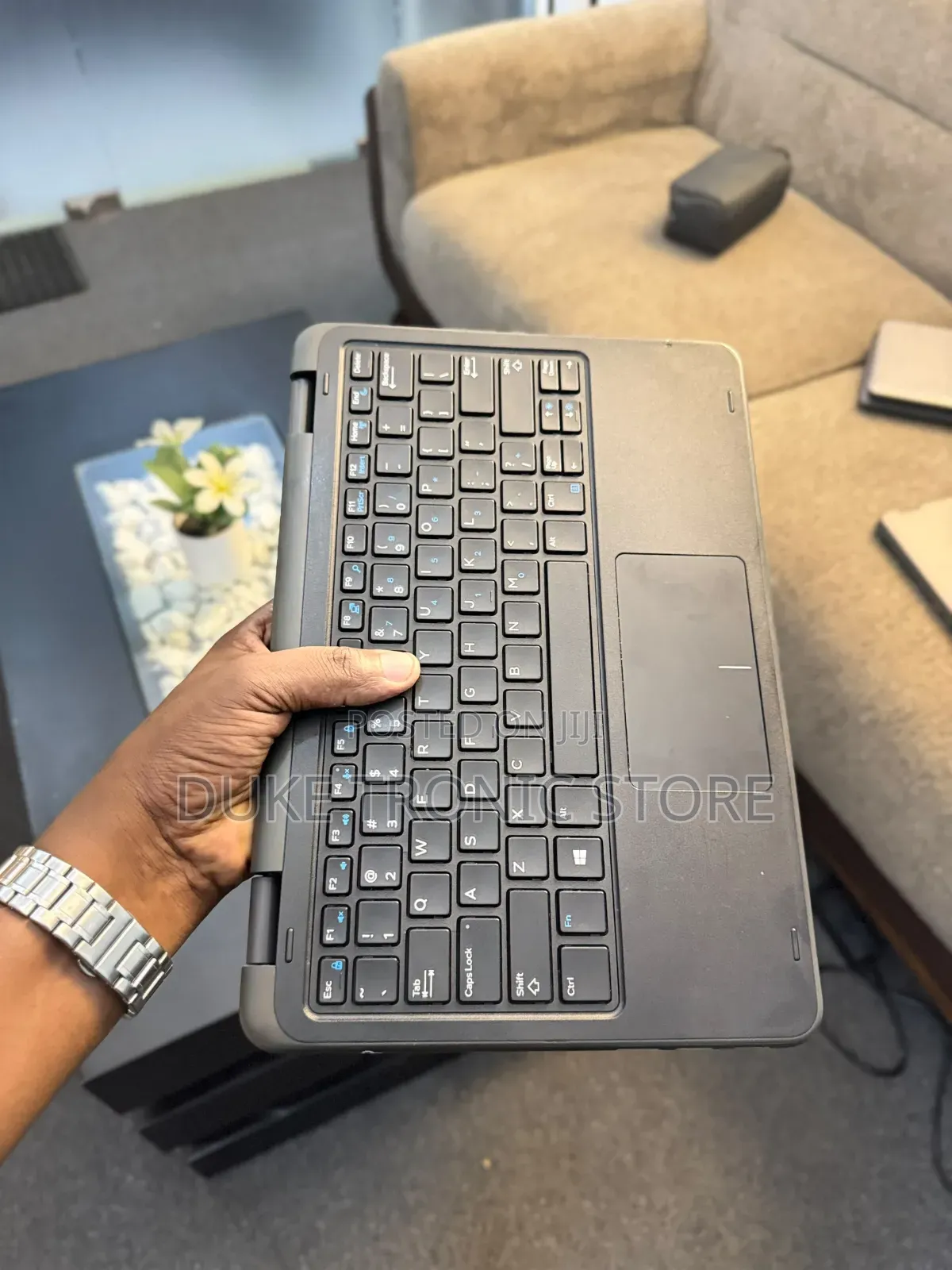 Laptop Dell Latitude 3189 4GB Intel Celeron SSD 128GB