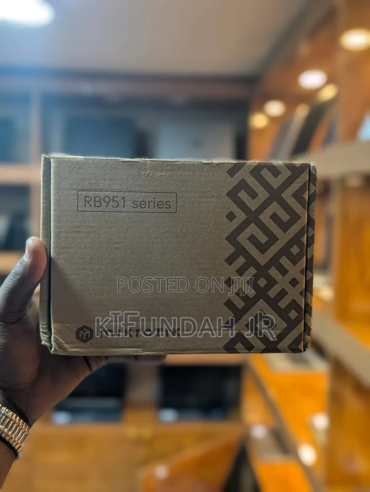 🔥📡 Mikrotik Professional Router — TZS 400,000 🔥