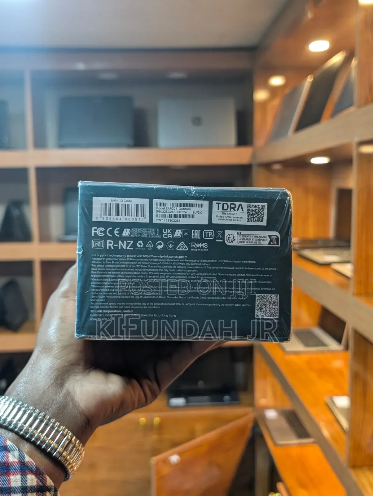 🔥📡 Outdoor Access Point — TZS 350,000 🔥
