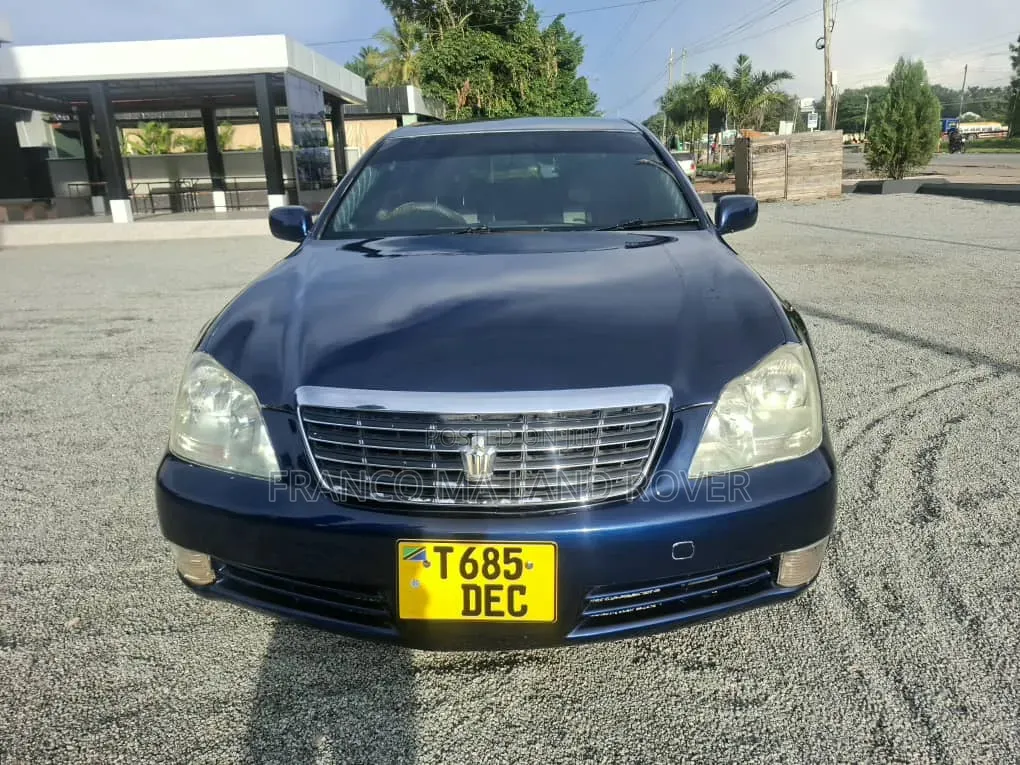 Toyota Crown 2001 Blue
