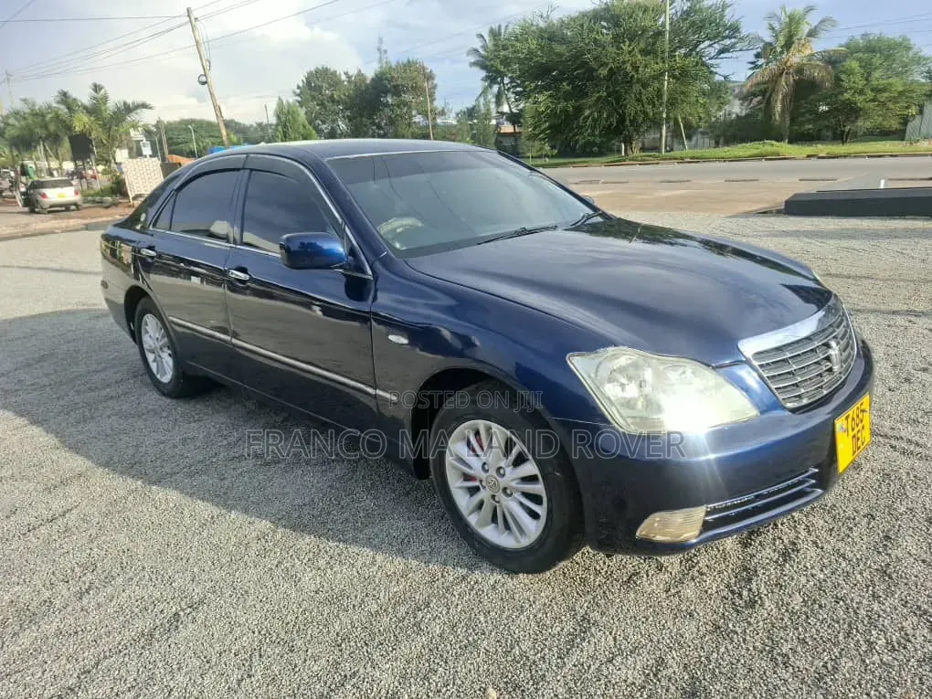 Toyota Crown 2001 Blue