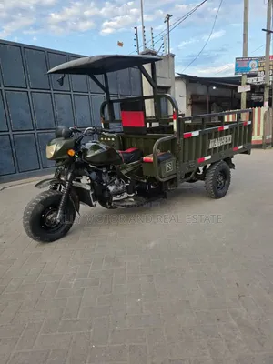 Motorcycle 2021 Green