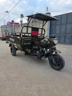 Motorcycle 2021 Green