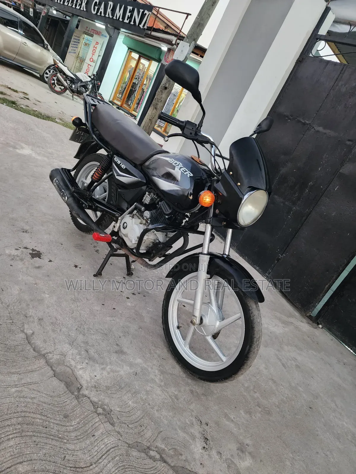 Bajaj Boxer 125 2021 Black