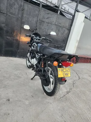 Bajaj Boxer 125 2021 Black