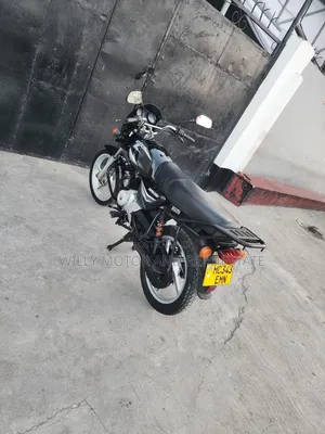 Bajaj Boxer 125 2021 Black