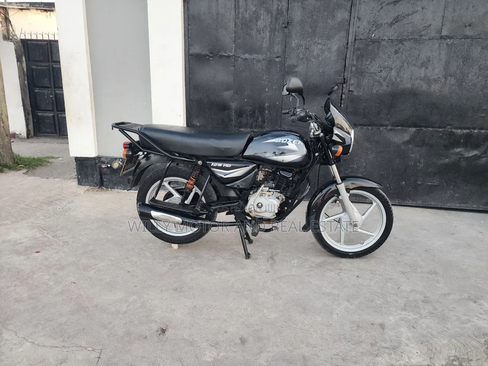 Bajaj Boxer 125 2021 Black
