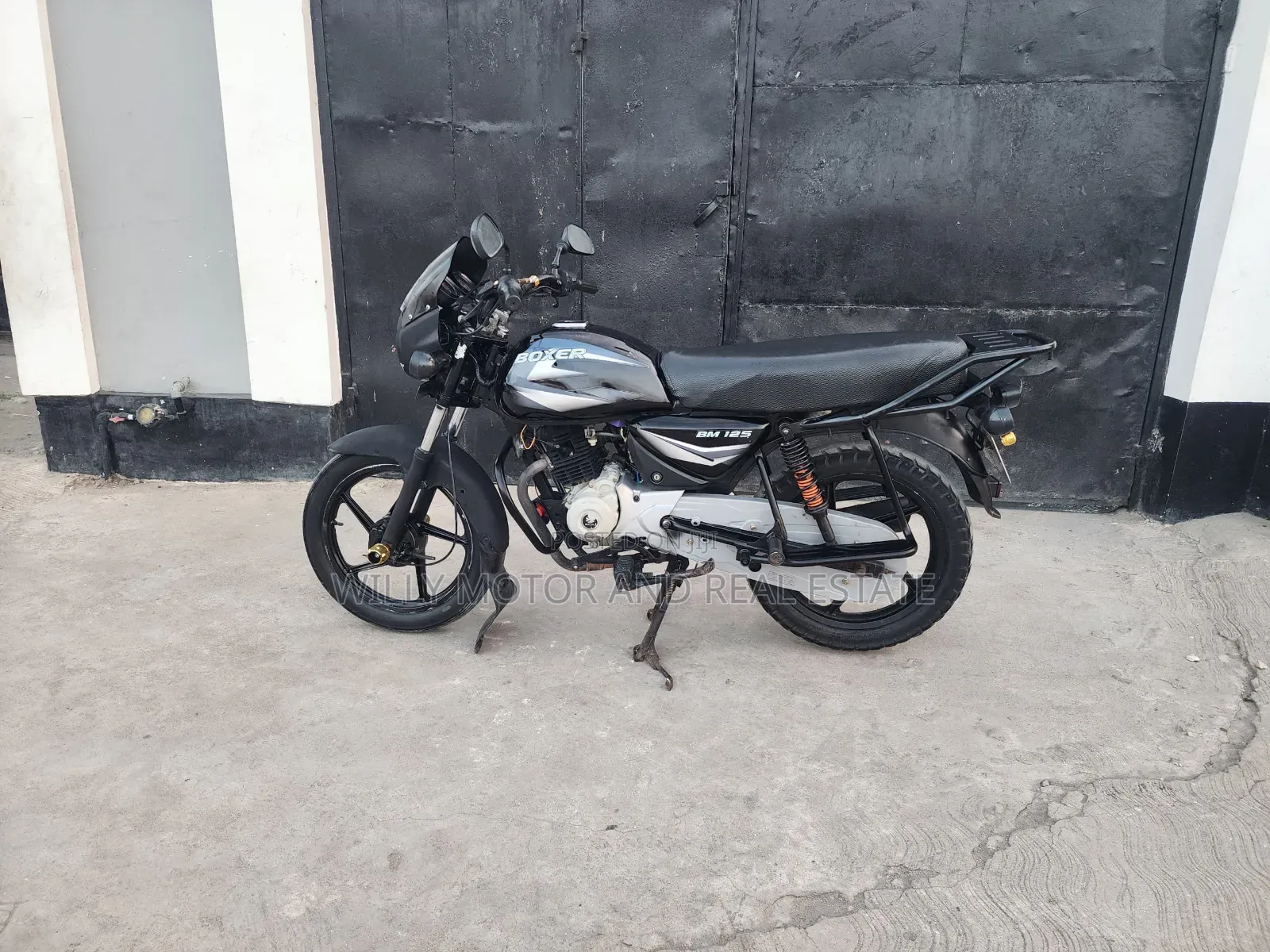 Bajaj Boxer 125 2021 Black