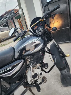 Bajaj Boxer 125 2021 Black