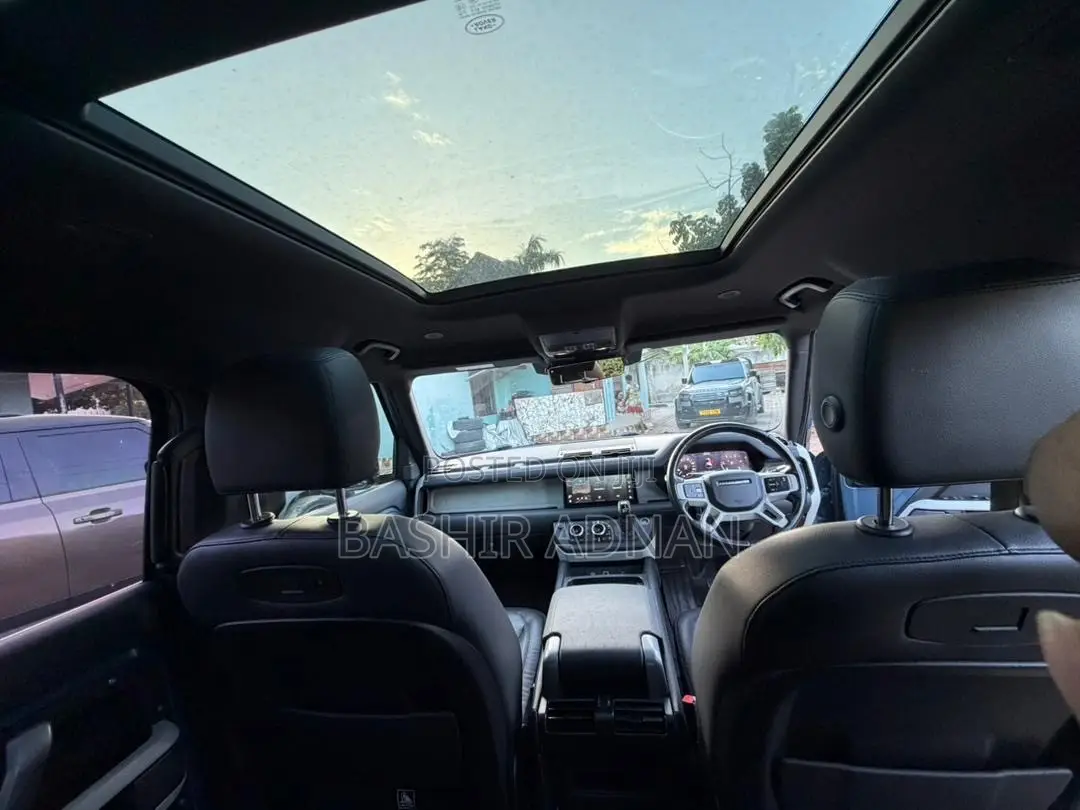 Land Rover Defender X-Dynamic SE 2021 Blue