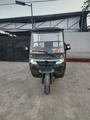 Motorcycle 2021 Green