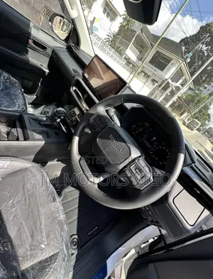 New Toyota Hilux 2026 Pearl