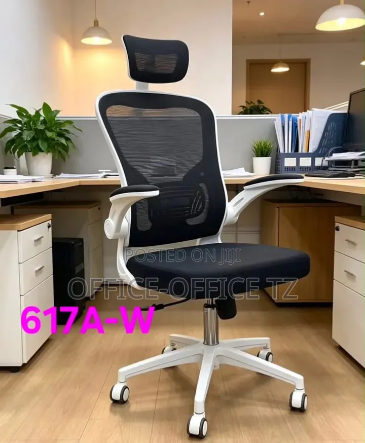 Headset White Chair
