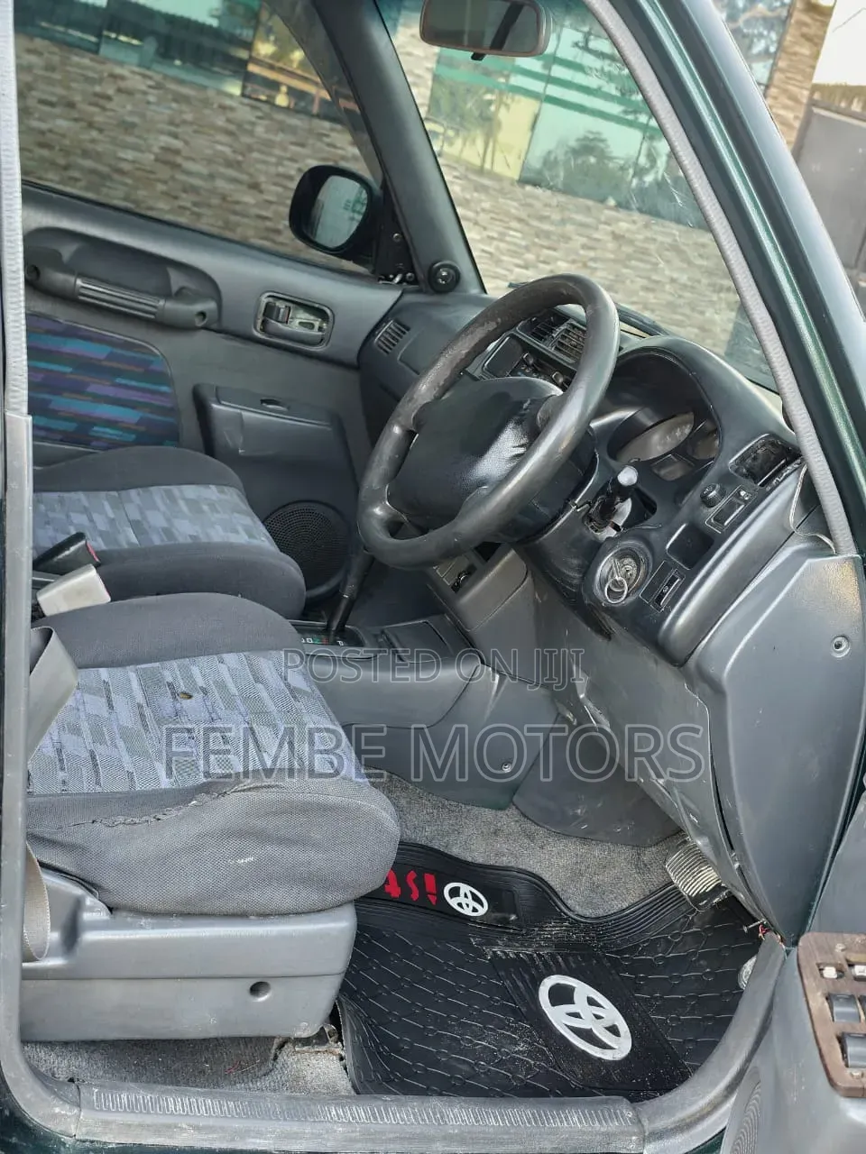 Toyota RAV4 1999 Blue