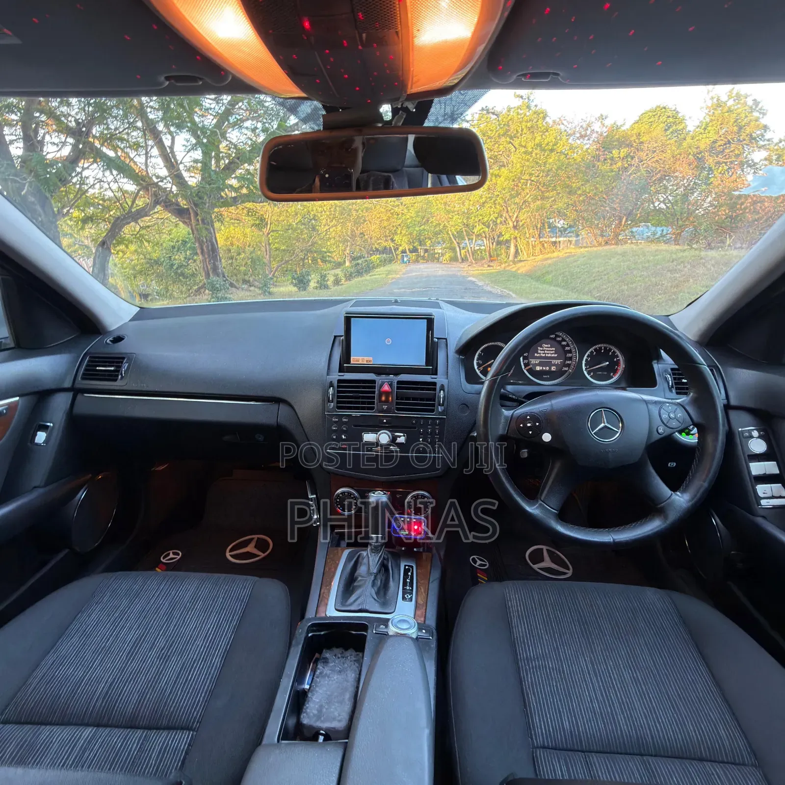 Mercedes-Benz C-Class 2009 Silver