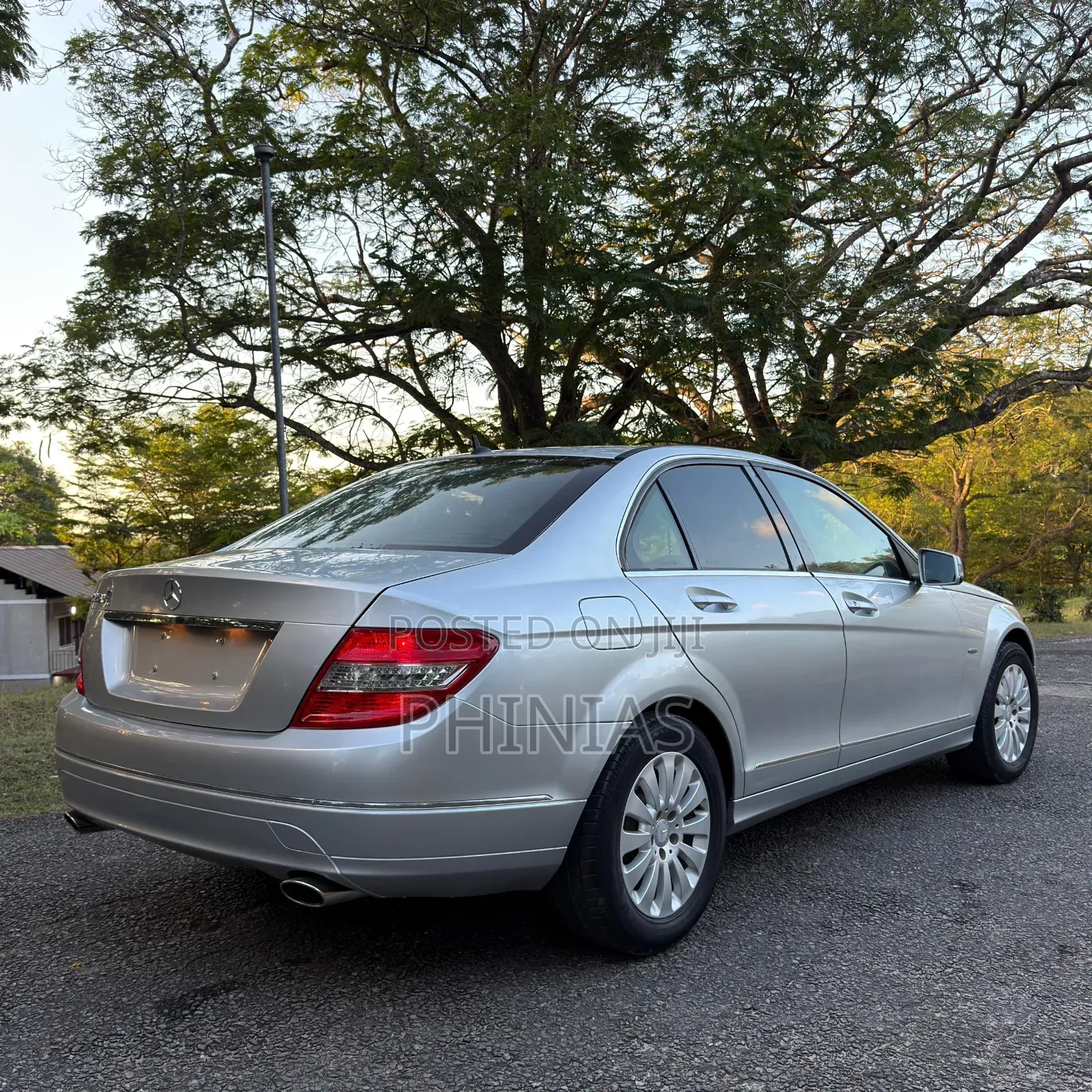 Mercedes-Benz C-Class 2009 Silver