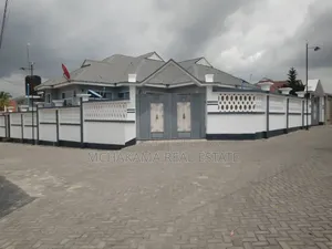 3bdrm Apartment in Mchakama Real Estate, Kinyerezi for sale