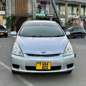 Toyota Wish 2004 Silver