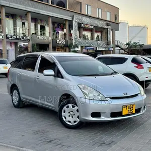 Toyota Wish 2004 Silver
