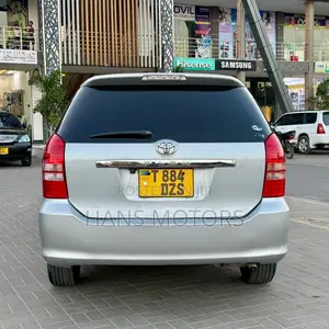Toyota Wish 2004 Silver