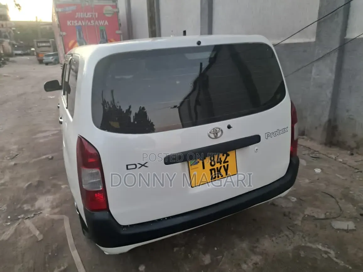 Toyota Probox 2006 White