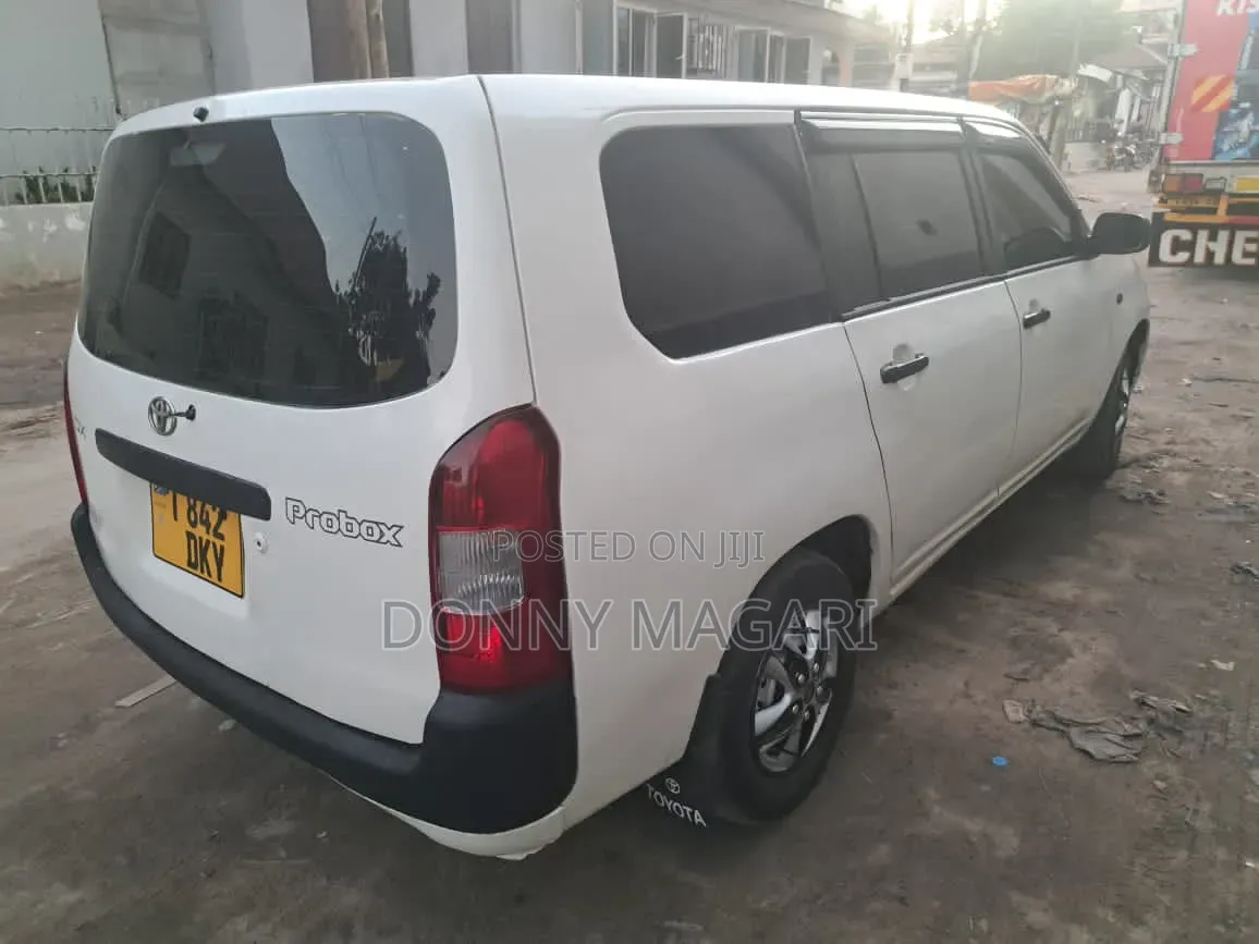 Toyota Probox 2006 White