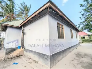6bdrm House in Rada, Pugu for sale